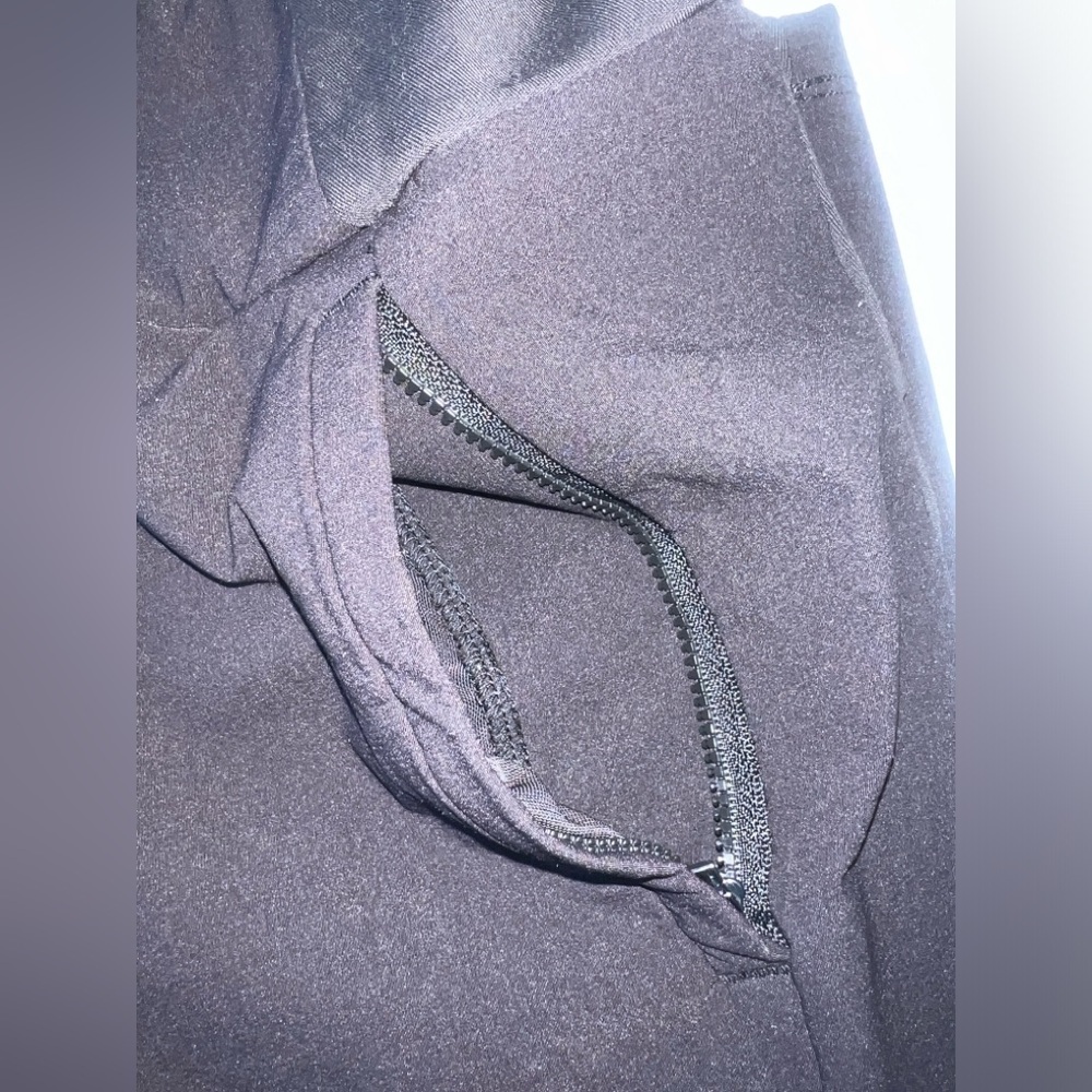 ATHLETA Headlands Hybrid Trek tights SIZE:4P - Picture 10 of 15